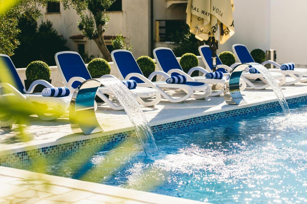 Villa Royal 노바야 외부 사진
